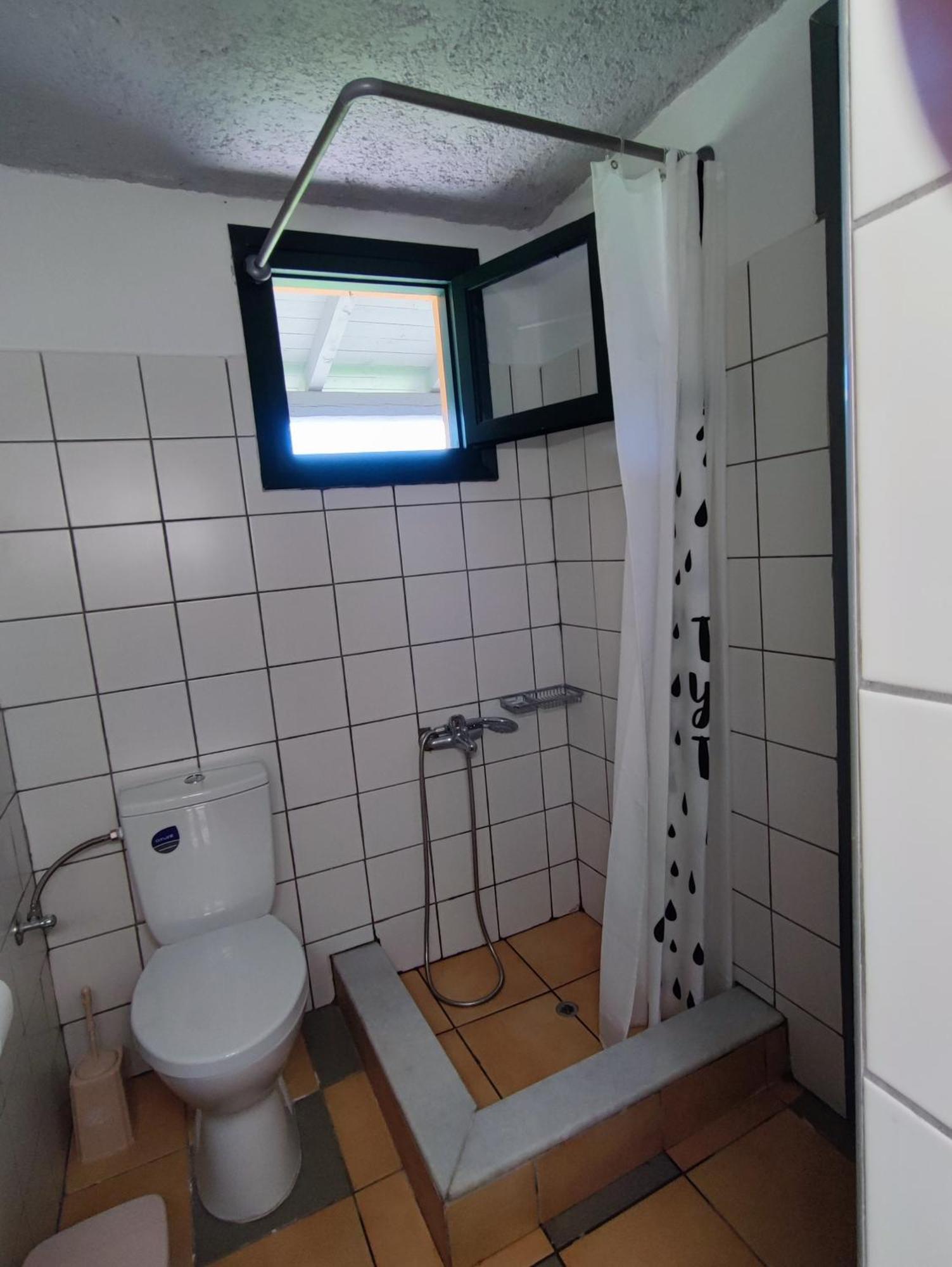 Lefkes Apartments 2 Ахарави Екстериор снимка
